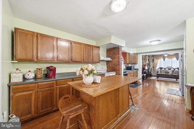 6600 LIVINGSTON RD, Oxon Hill, MD 20745
