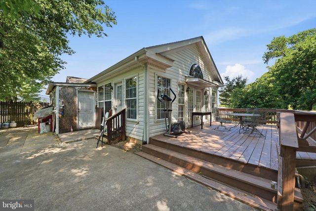 6600 LIVINGSTON RD, Oxon Hill, MD 20745