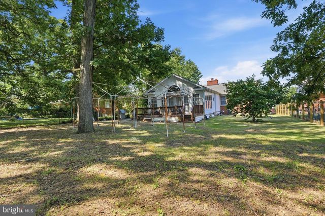 6600 LIVINGSTON RD, Oxon Hill, MD 20745