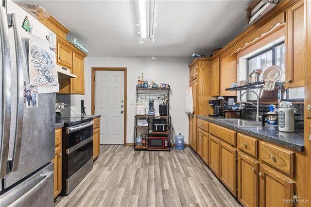 205 E 11th Street, San Juan, TX 78589