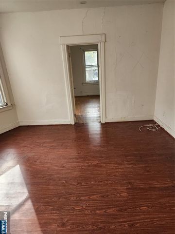 337 Hudson Street, Hackensack, NJ 07601