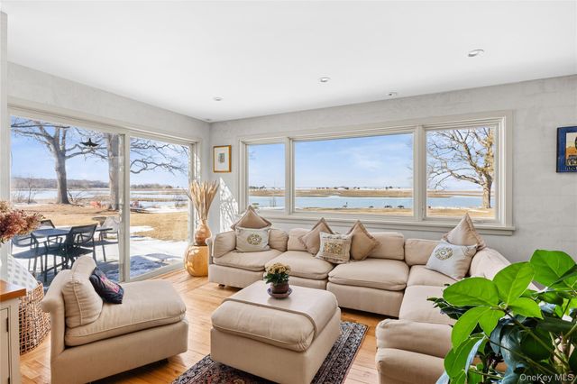 5 Shore Drive, Setauket, NY 11733