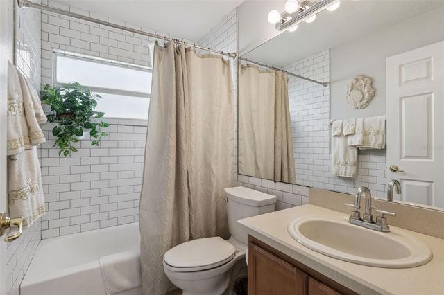 2631 CEDARIDGE CIRCLE, Clermont, FL 34711