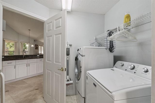 2631 CEDARIDGE CIRCLE, Clermont, FL 34711