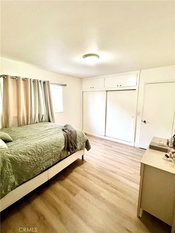 1250 E 3rd Street 8, Long Beach, CA 90802