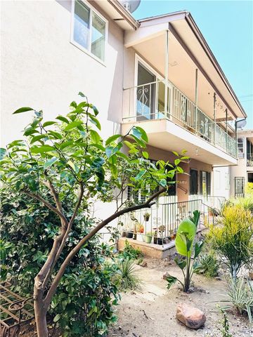 1250 E 3rd Street 8, Long Beach, CA 90802