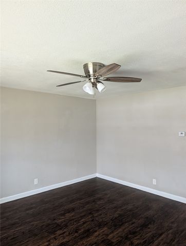 336 Dian Street, Burleson, TX 76028