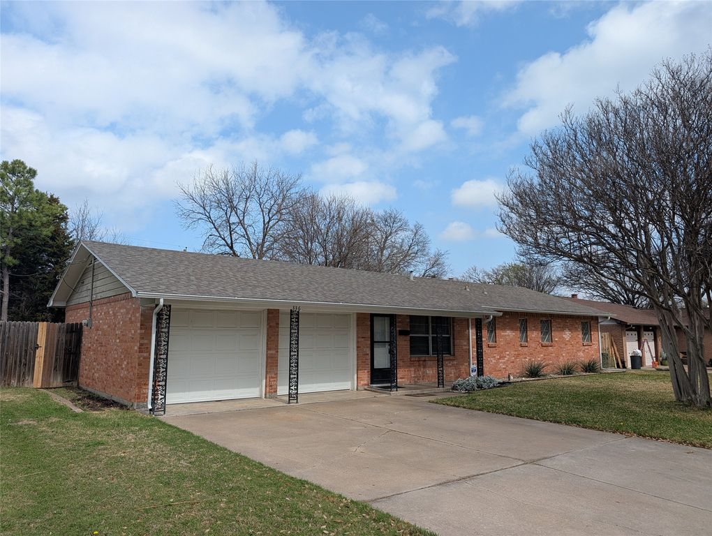 336 Dian Street, Burleson, TX 76028