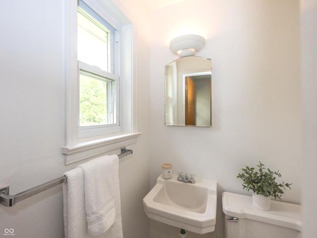 5735 N Sherman Avenue, Indianapolis, IN 46220