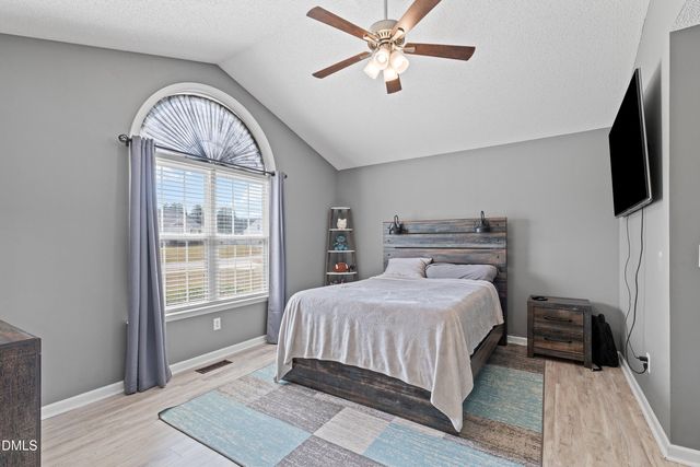 253 Skylar Lane, Four Oaks, NC 27524