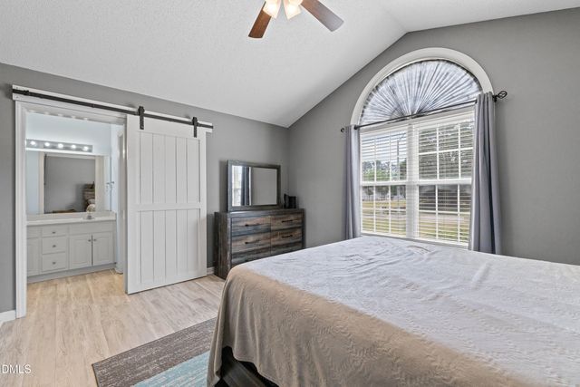 253 Skylar Lane, Four Oaks, NC 27524