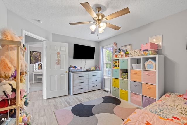 253 Skylar Lane, Four Oaks, NC 27524