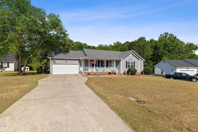 253 Skylar Lane, Four Oaks, NC 27524