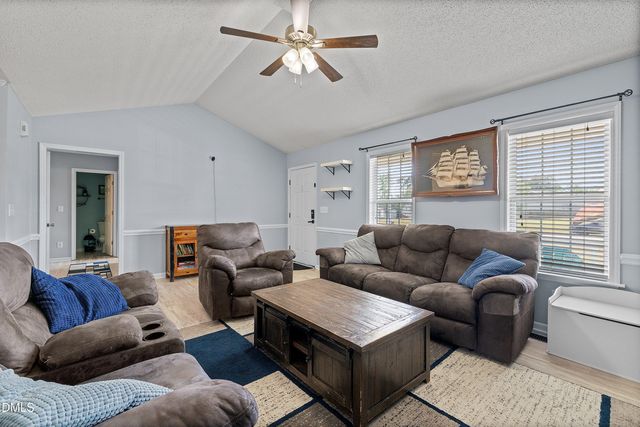 253 Skylar Lane, Four Oaks, NC 27524