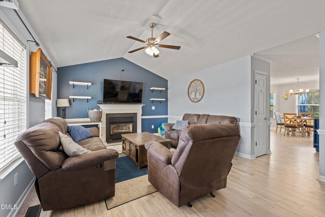 253 Skylar Lane, Four Oaks, NC 27524