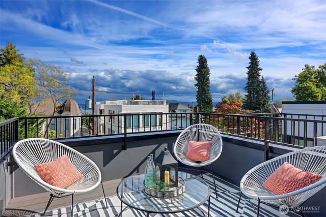 1301 E 31st Avenue S, Seattle, WA 98144