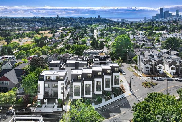 1301 E 31st Avenue S, Seattle, WA 98144