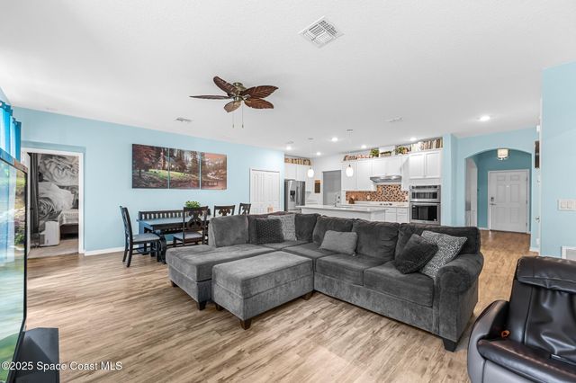 2614 Ramsdale Drive SE, Palm Bay, FL 32909