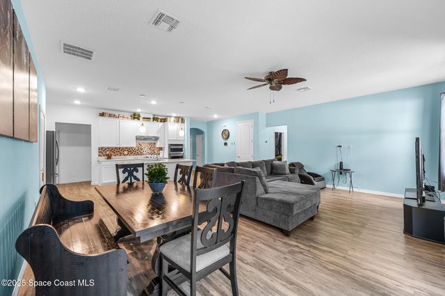2614 Ramsdale Drive SE, Palm Bay, FL 32909