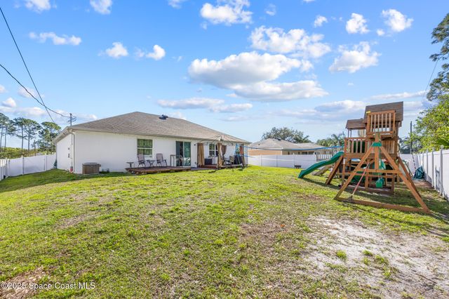 2614 Ramsdale Drive SE, Palm Bay, FL 32909