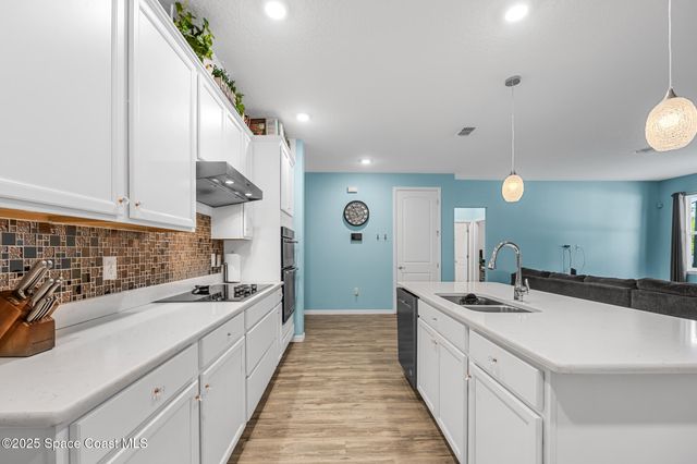 2614 Ramsdale Drive SE, Palm Bay, FL 32909