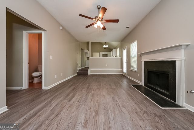 541 Rosalind Terrace, Locust Grove, GA 30248