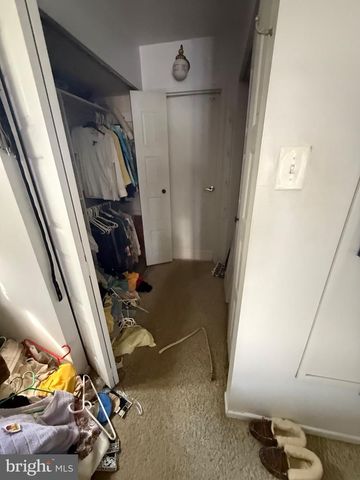 231 JAMES CT CT, Marlton, NJ 08053
