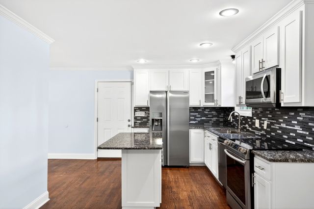 36 Sherman Lane, Greenville, SC 29605