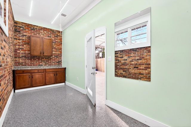 36 Sherman Lane, Greenville, SC 29605