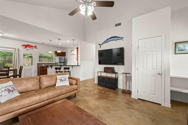 14601 RUNNING DEER TRL, Austin, TX 78734