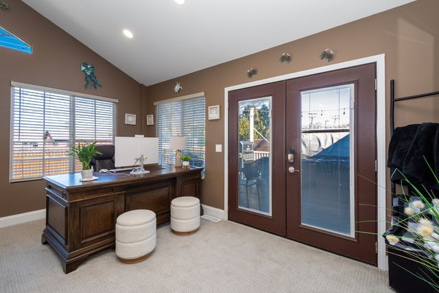 10 Matts Road, Fox Lake, IL 60020