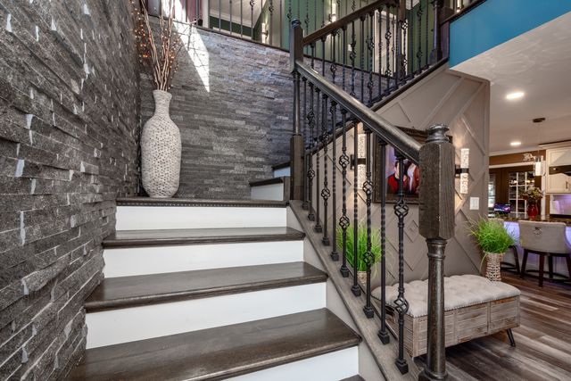 10 Matts Road, Fox Lake, IL 60020