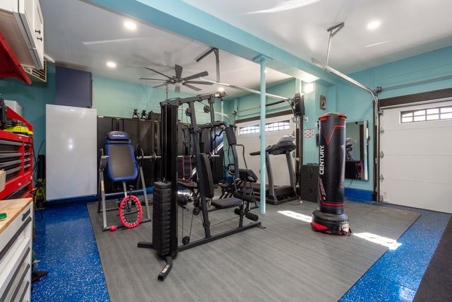 10 Matts Road, Fox Lake, IL 60020