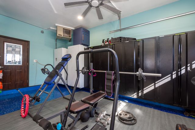 10 Matts Road, Fox Lake, IL 60020