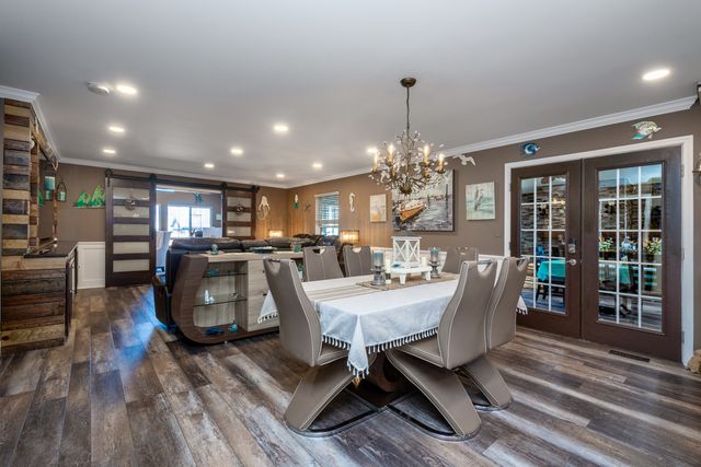 10 Matts Road, Fox Lake, IL 60020