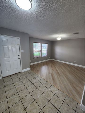 907 Live Oak Drive, Anna, TX 75409