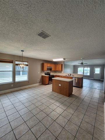 907 Live Oak Drive, Anna, TX 75409