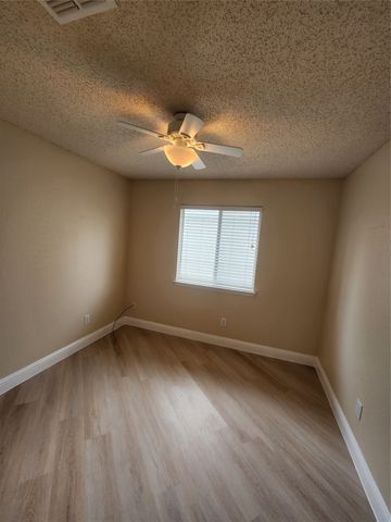 907 Live Oak Drive, Anna, TX 75409