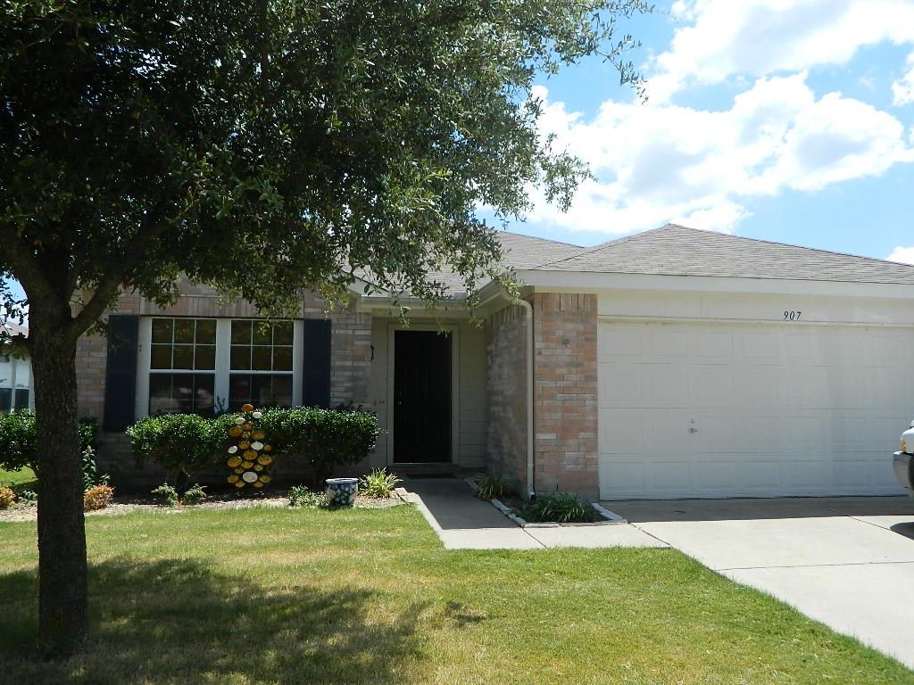 907 Live Oak Drive, Anna, TX 75409