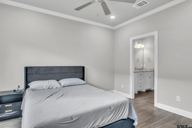 820 Lindsey Ln, Whitehouse, TX 75791