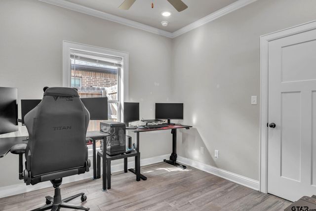 820 Lindsey Ln, Whitehouse, TX 75791