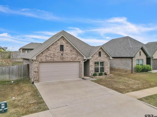820 Lindsey Ln, Whitehouse, TX 75791