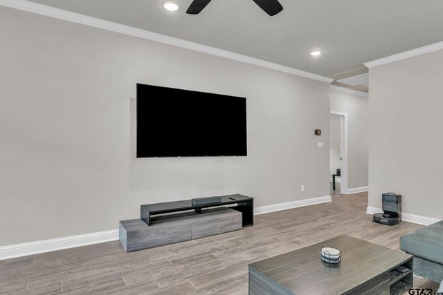 820 Lindsey Ln, Whitehouse, TX 75791