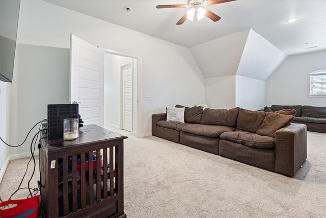 405 Angel Falls Lane, Springdale, AR 72762