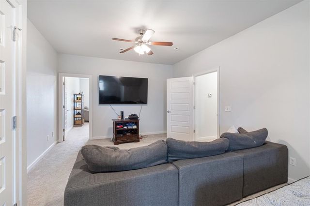 405 Angel Falls Lane, Springdale, AR 72762