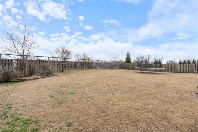405 Angel Falls Lane, Springdale, AR 72762