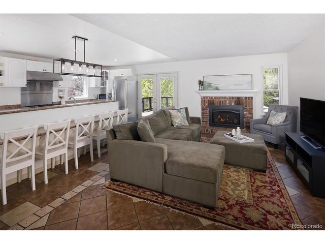 8655 E Phillips Ave, Centennial, CO 80112