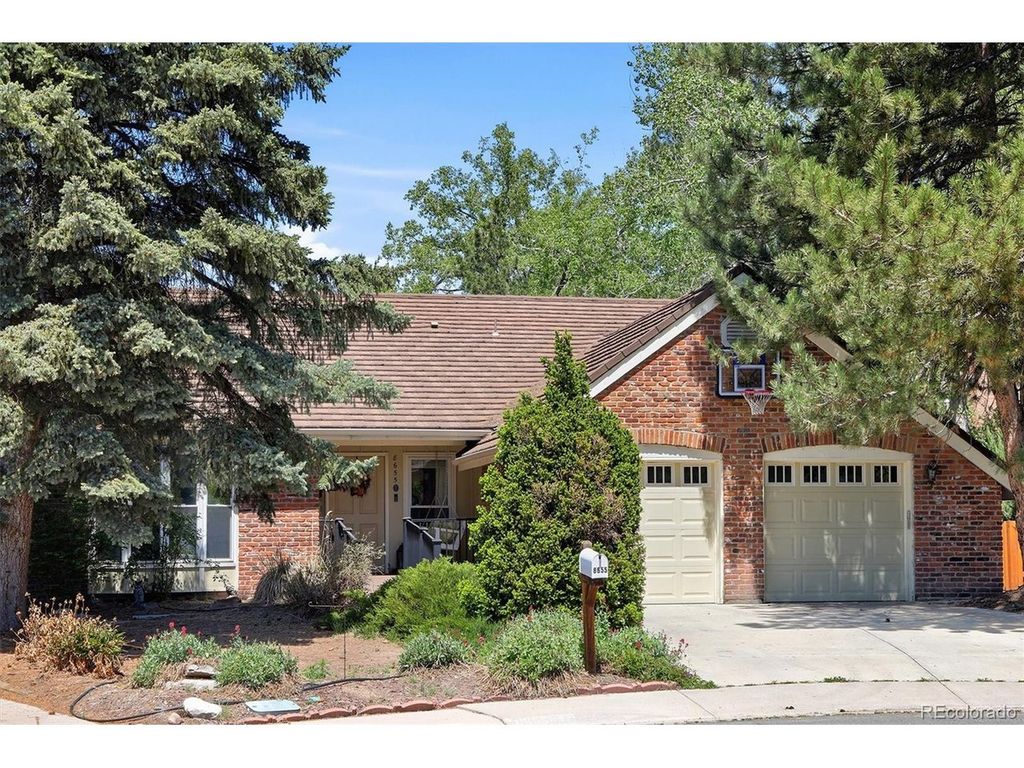 8655 E Phillips Ave, Centennial, CO 80112