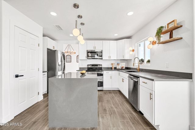 17458 N 64TH Drive, Glendale, AZ 85308