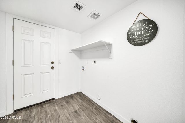 17458 N 64TH Drive, Glendale, AZ 85308